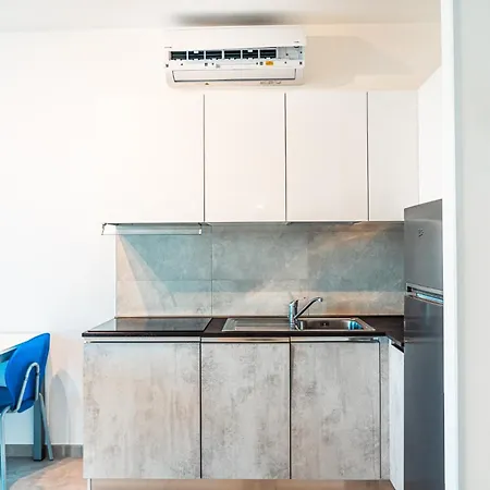 Daire Athena Bibione